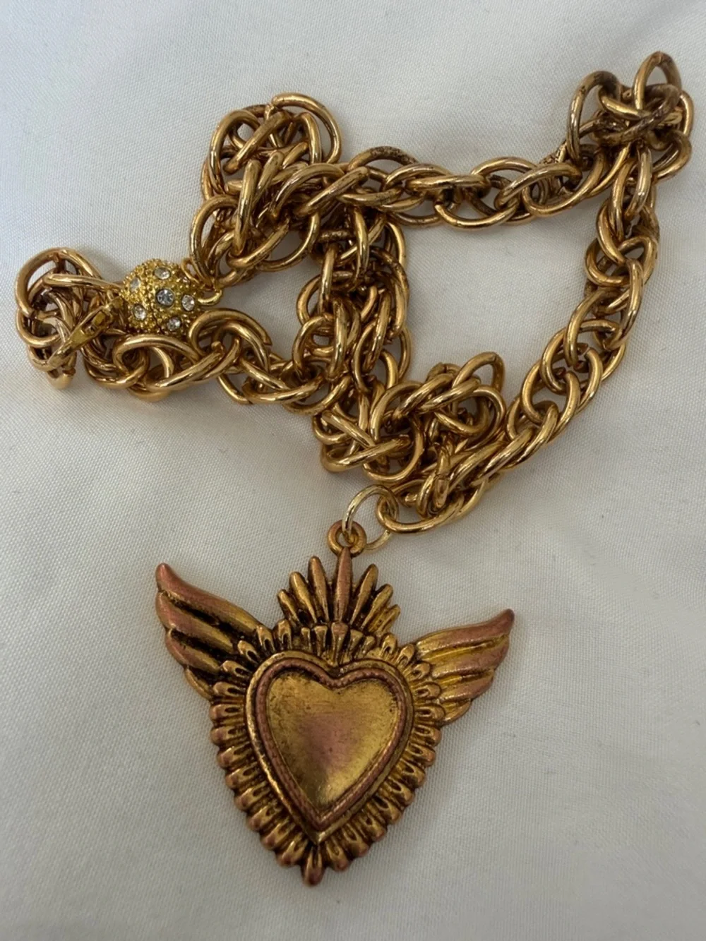 Gold Winged Heart Pendant Necklace - Women Jewelry magnetic clasp